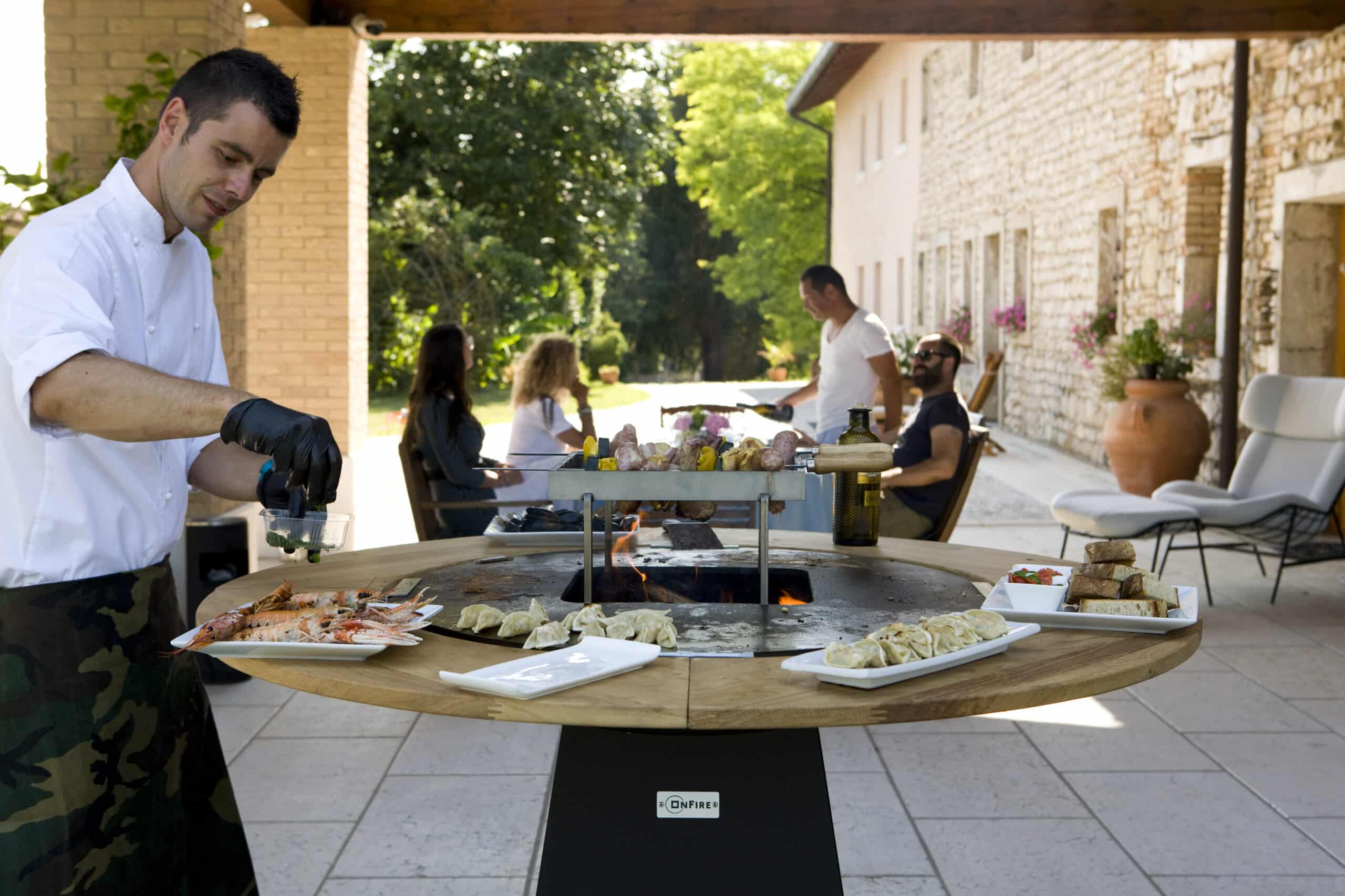 onfire barbecue brasero préparation